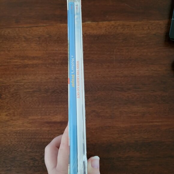 A Mother's Prayer / When the Lights Go Out Stage Play Collection NEW - Picture 4 of 6